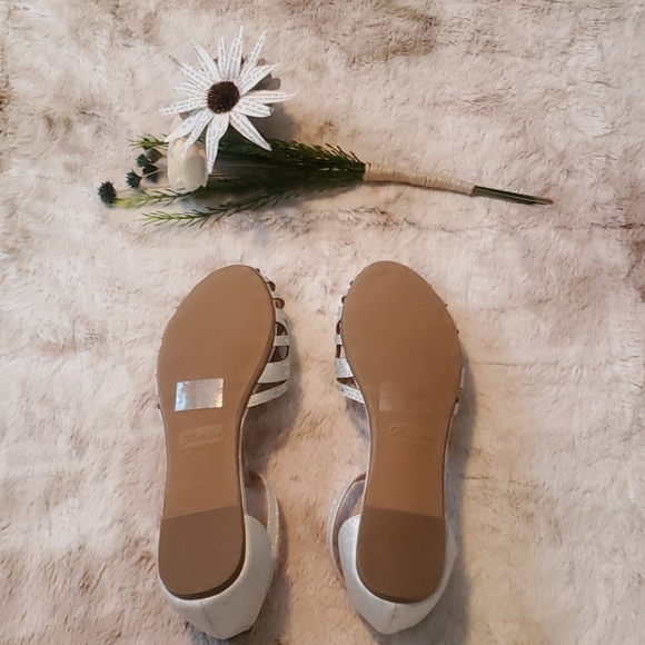 Silver shimmer vintage sparkly ankle strap ballet flats - Picture 3 of 3